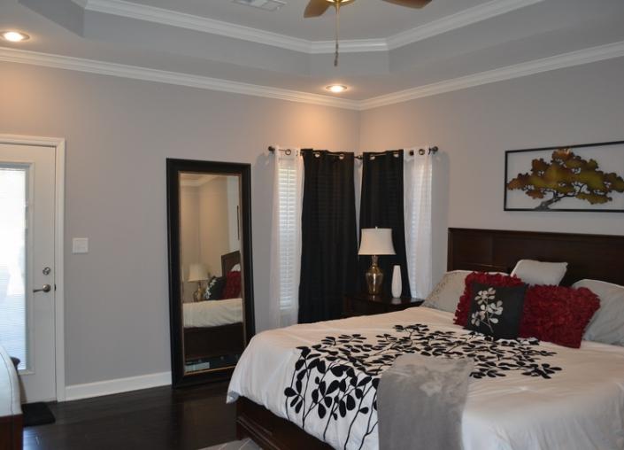We can add modern touches to any bedroom including hardwood floors, crown molding, walk-closets and more!

