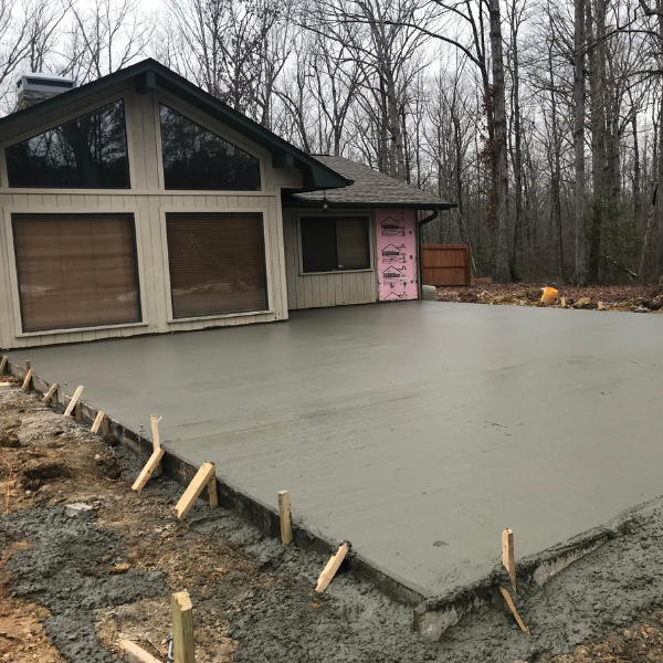 beautiful home with slab foundation for driveway